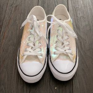 Sequin converse